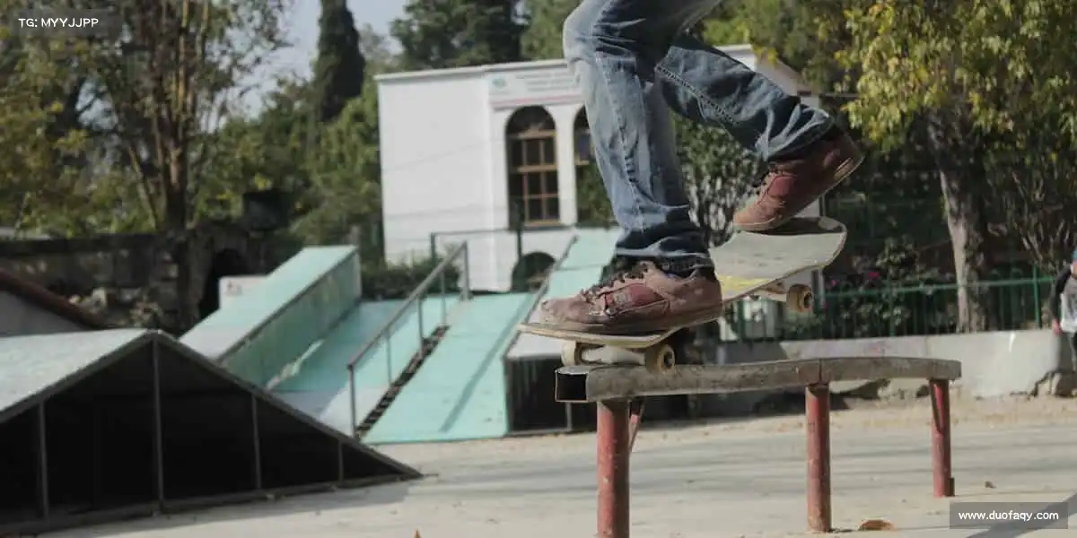 <strong>ued官网</strong>🤼‍♂️摔倒了？爬起来！失败了？再重来！体育精神，从不止步！